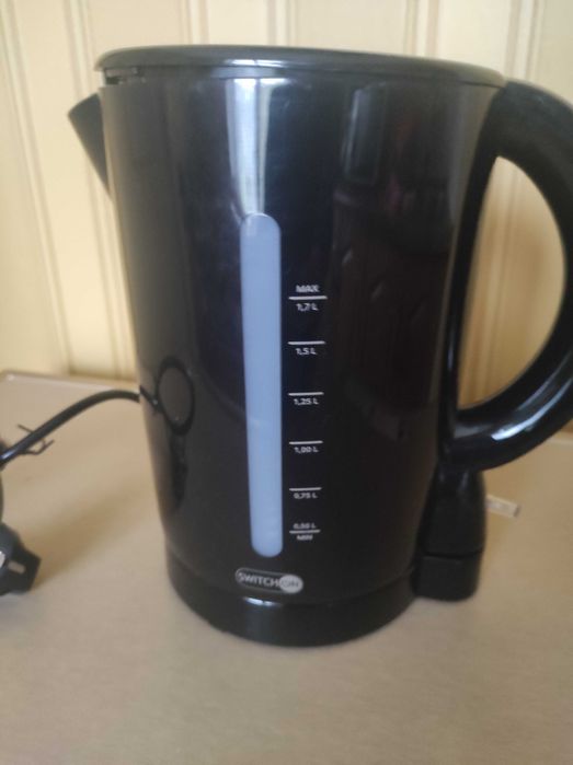 Электрочайник кухонный