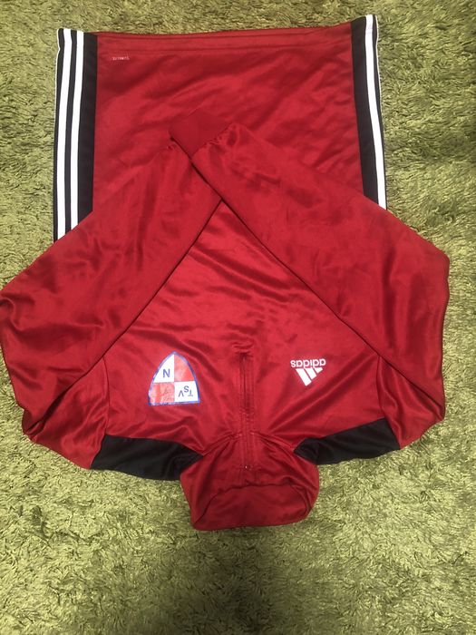 Спортивная кофта adidas