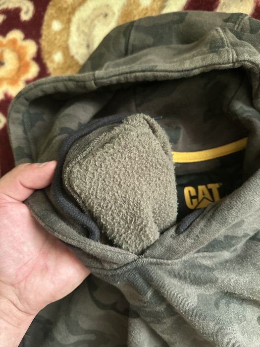Caterpillar оригінал