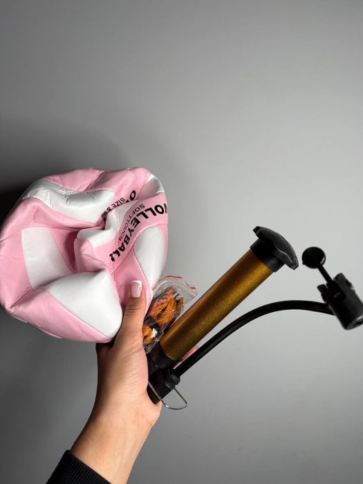 Волейбольний мʼяч рожевий новий з насосом