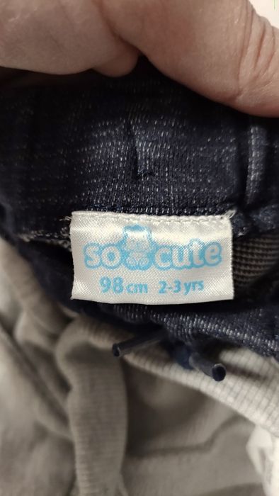 Okazja.Spodnie dresowe roz.98