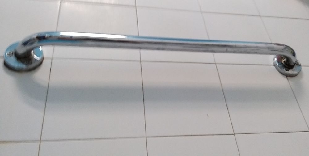 Barra de Segurança para Duche ou Banheira.