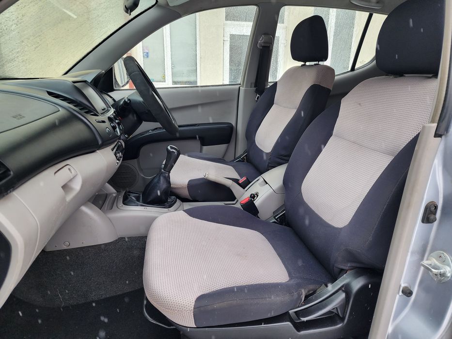 Mitsubishi L200 2009 рік в Україні!