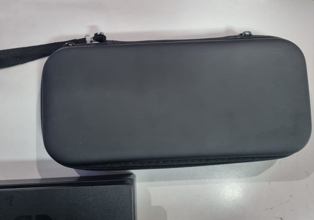 Nintendo Switch V1 + Jogo Hogwarts Legacy