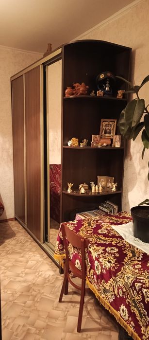 Продається частина будинку, як одно кімнатна квартира.