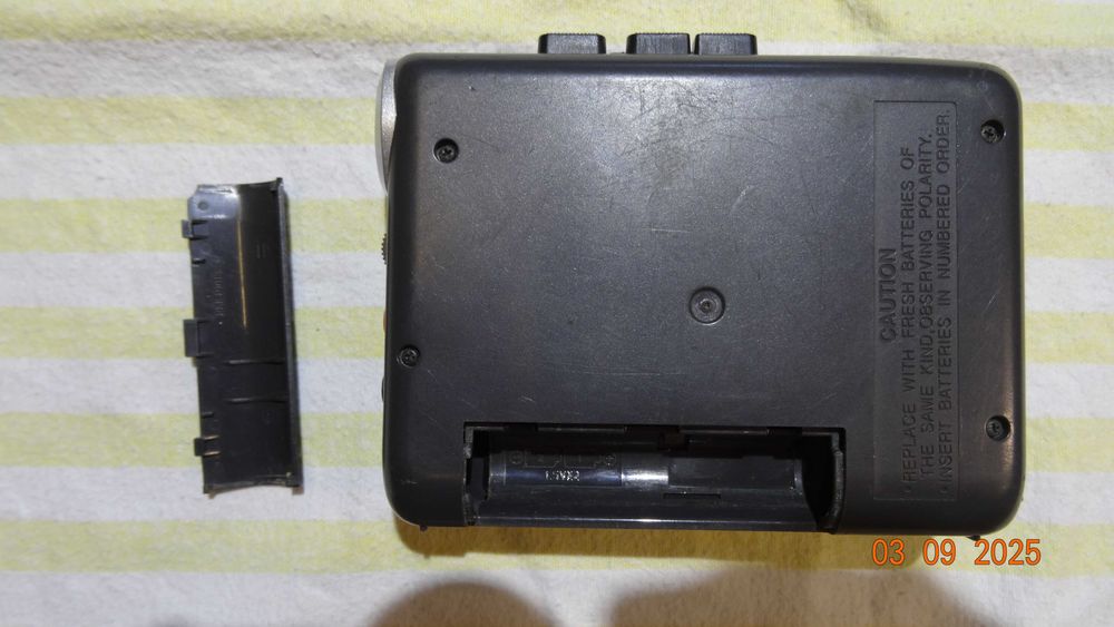 Диктофон касетний PANASONIC RQ-L30