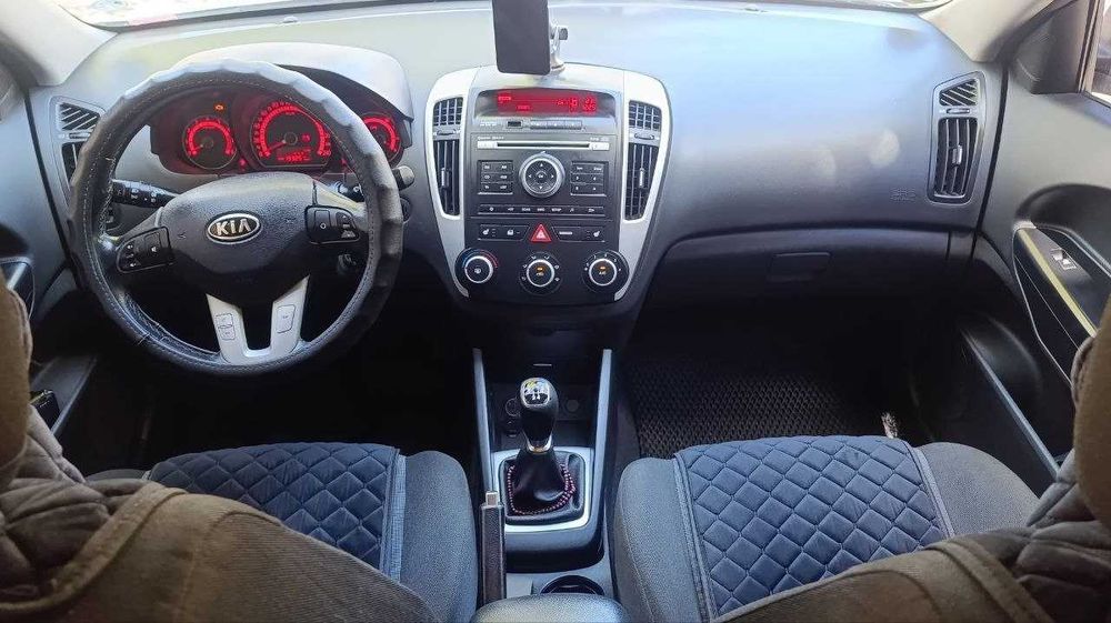 Kia Ceed 2009 VIN U5YHB511AAL202084 фото оголошення 13 з 19
