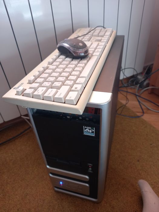 Системний блок+ монітор Athlon 4800+ 2.5Gz/ 6gb RAM/500gb+ мон 19"
