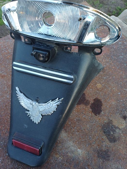 Запчастини на Скутер Фада 150 кубів(стоп сигнал з крилом)