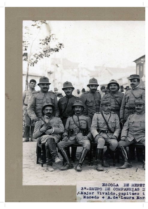 Livro 100 anos de presença militar na Póvoa de Varzim (novo)