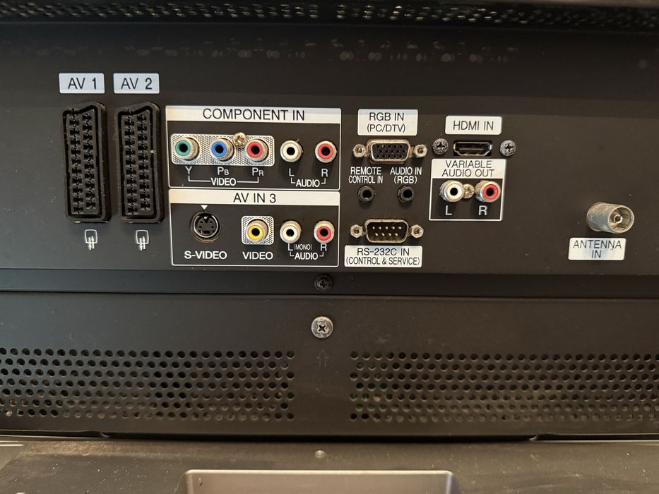 Telewizor plazmowy LG 42” 42PC1RV + pilot – sprawny
