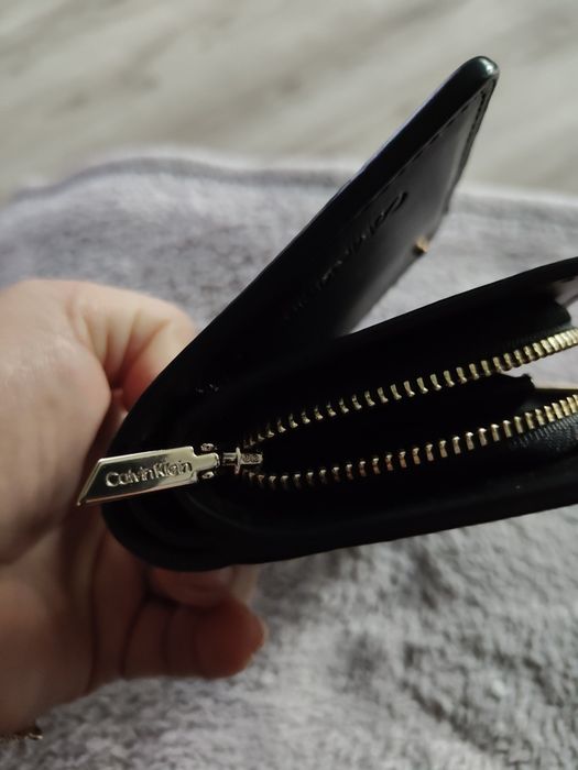 Calvin Kleina, portfel damski, średni