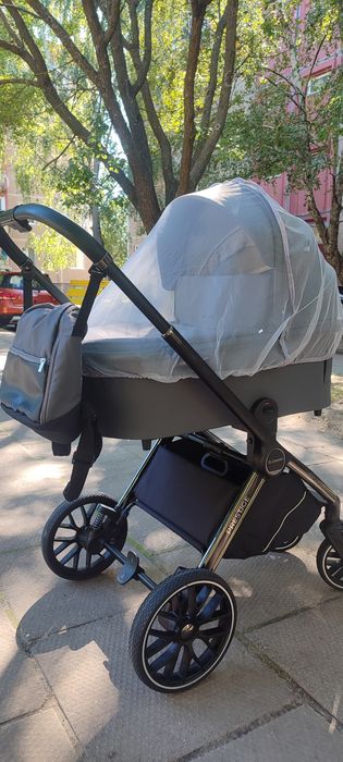 Продам коляску детскую
