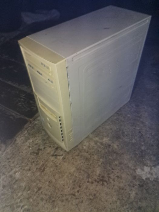 Продам компьютер