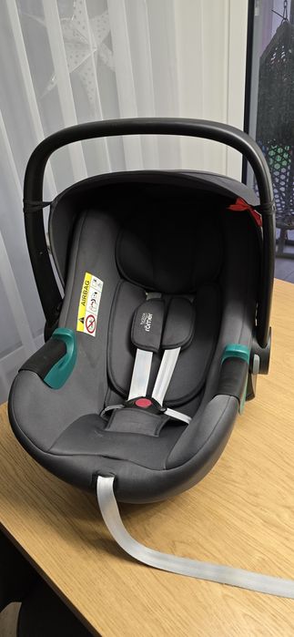 Fotelik Britax Romer Baby Safe 3 i-size 0-13 kg
