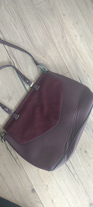Torebka bordowa New Look A4 welur wisniowa listonoszka
