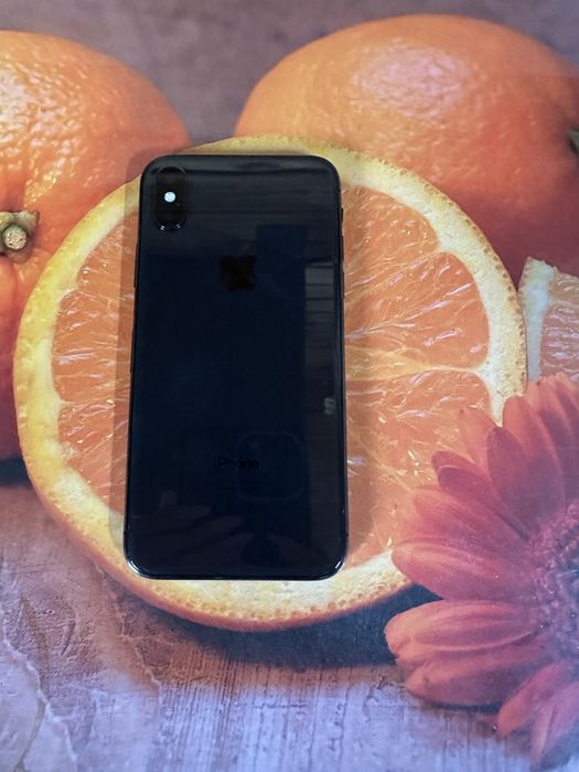 iPhone X / 64 gb