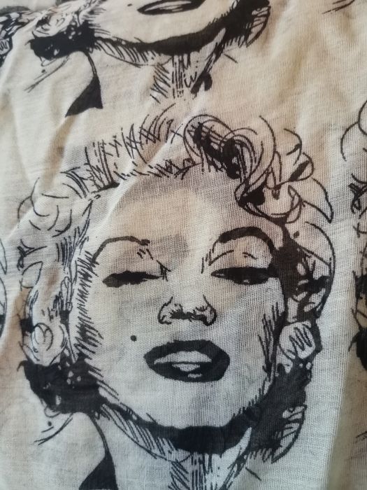 Шарф шаль накидка палантин парео Мэрилин Монро Marilyn Monroe