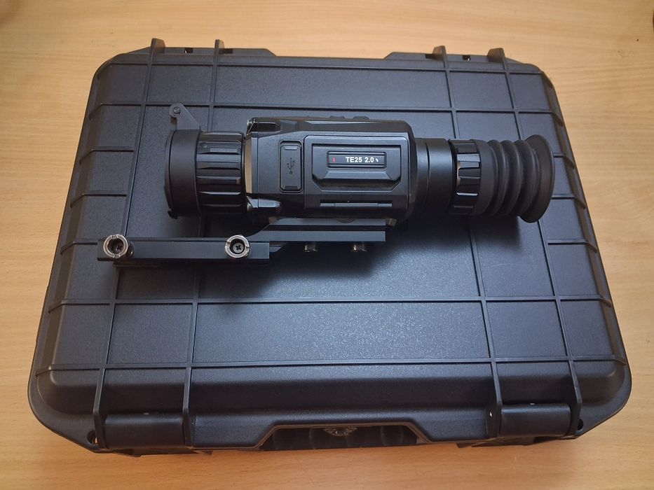 Тепловізор  Hikmicro Thunder TЕ 25  2.0 V