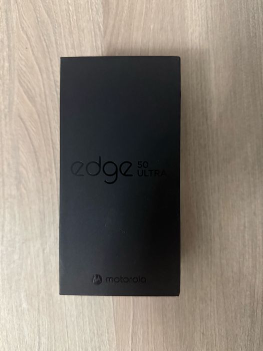 Motorola Edge 50 Ultra 1TB 16GB RAM Nordic Wood – stan idealny