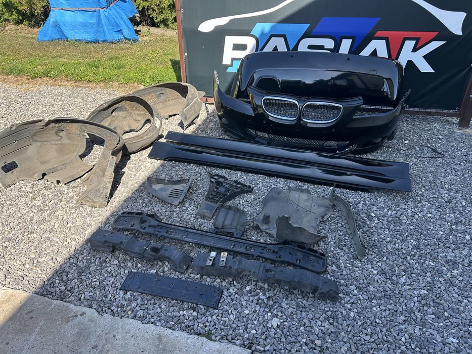 Mpakiet przod tyl progi bmw e60 CZARNY schwarz 2 668 prawie jak Black Sapphire 475/9 WYSYLKA duzo zdjec