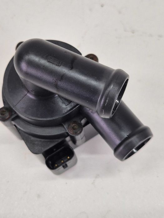 vw audi seat skoda elektryczna pompka pompa wody płynu 3 pin
