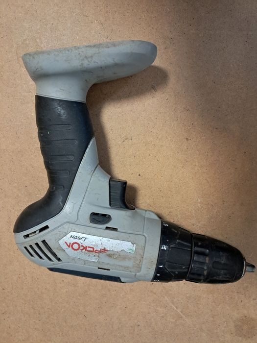 Шуруповерт Интерскол 10/18ЭР