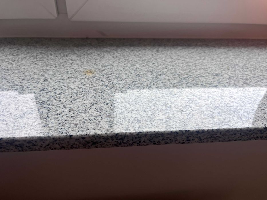 Parapety granitowe (szare) używane 5 szt.