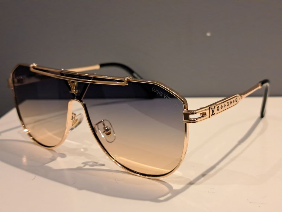 *LOUIS VUITTON złote męskie nowe okulary przeciwsłoneczne logo filtr