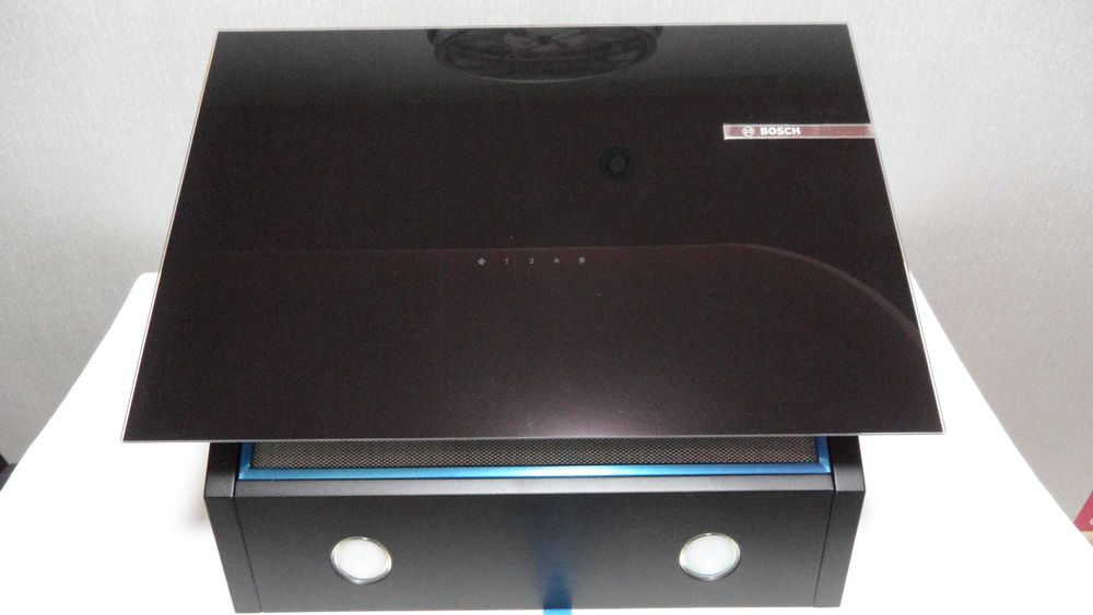 НОВАЯ ТОП вытяжка BOSCH DWK66PJ60T черное стекло 60 см