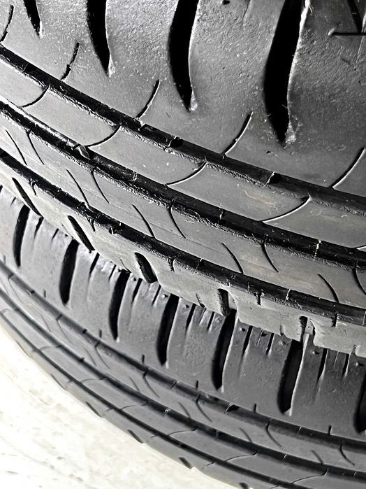 Pneus Michelin Energy Saver + 185/60/15 - Como NOVOS