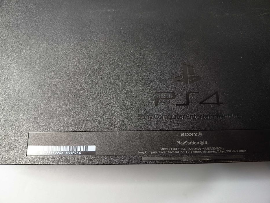 Playstation 4 (Software Baixo)