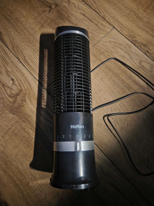 Wiatrak wentylator biurkowy kolumnowy 40W 42m czarny okazja HOFFEN