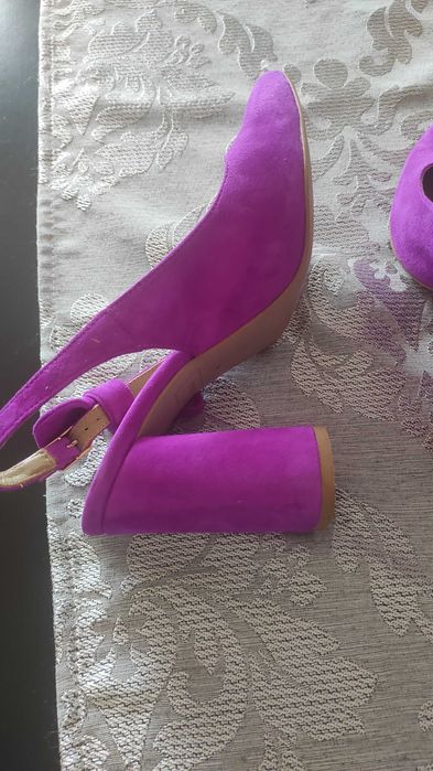 Buty damskie z odkryta piętą