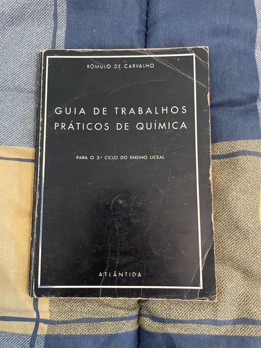 Livro Guia de Trabalhos Práticos de Química