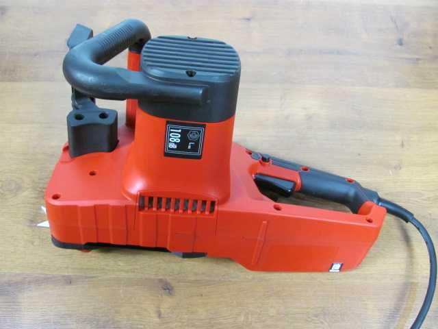 Пила ланцюгова електрична Einhell GC-EC 1935 та Einhell GC-EC 2040 мережеві цепні пилки привезено з Німеччини