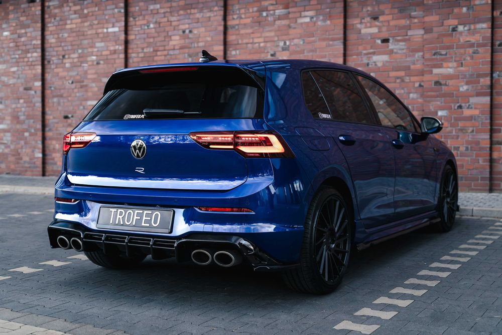 Wynajem Volkswagen Golf 8R wypożyczalnia samochodów