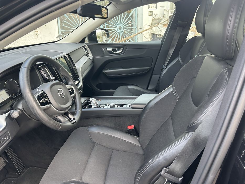 Volvo XC60  T8 plug-in (Iva dedutivel)