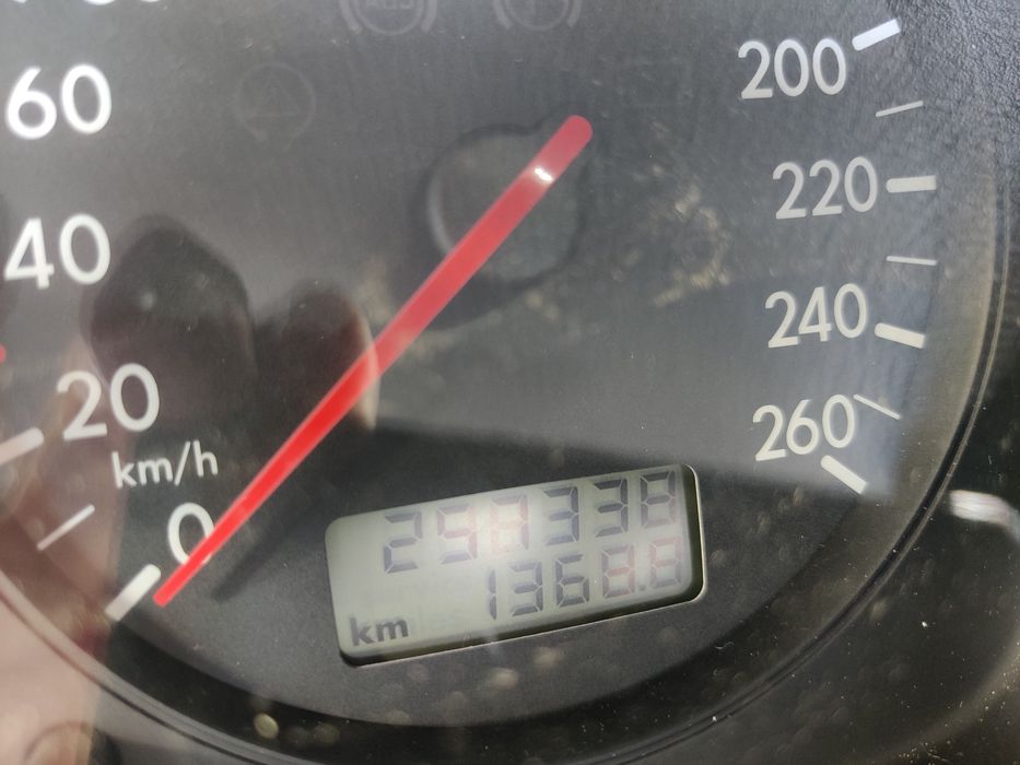 Volkswagen Golf 4 1,6SR
