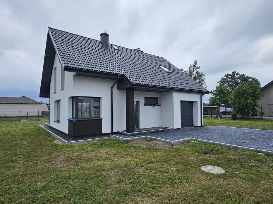 Dom wolnostojący piętrowy 148m2 na działce 1200m2 Prywatnie!!