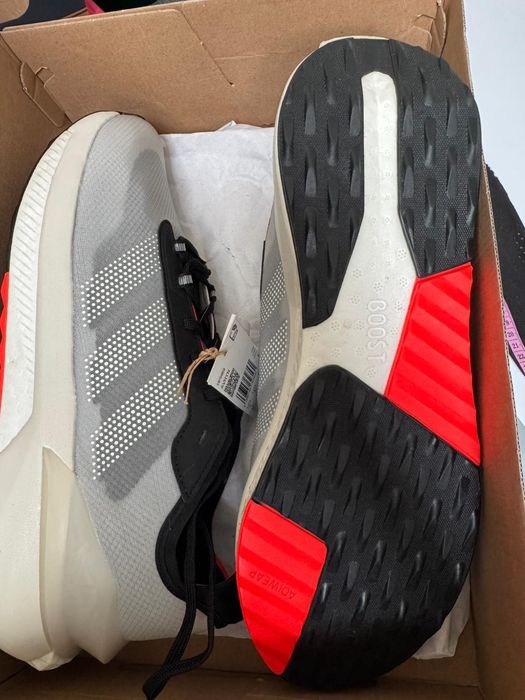 Nowe sneakersy sportowe unisex ADIDAS AVRYN szare 48