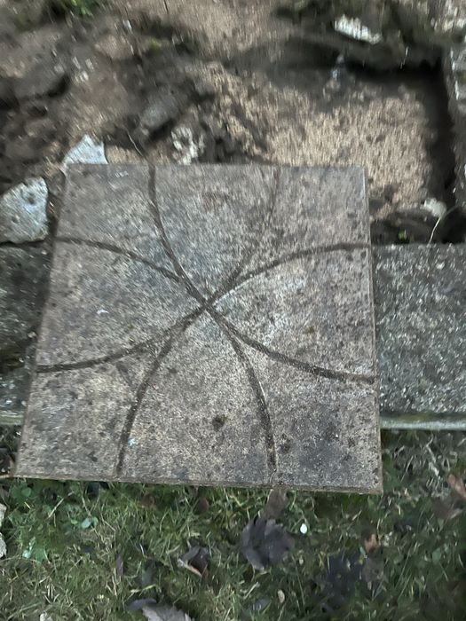 Plytka rozbiorkowa 35x35