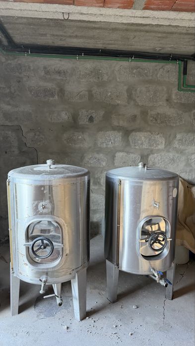 Cubas em inox em bom estado