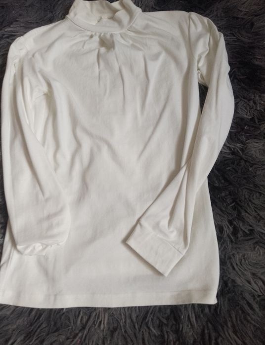 Білий гольф довгий