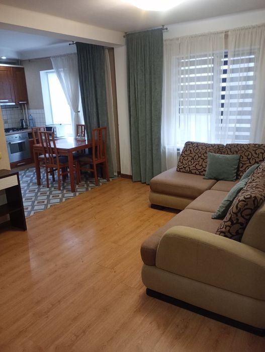 Продам 3-х кімнатну квартиру