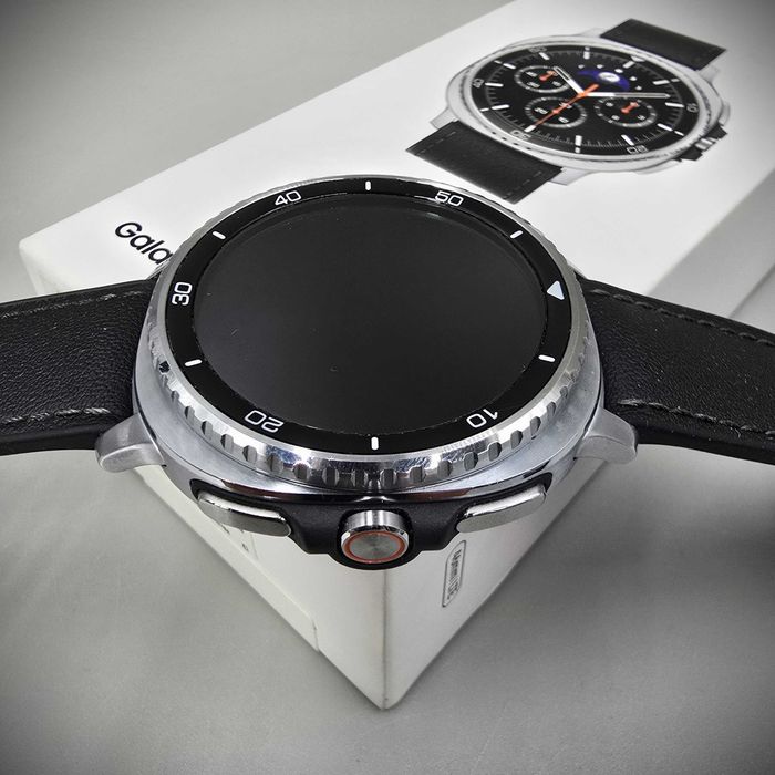 Samsung GALAXY Watch8 Classic 46mm LTE Szafirowe Szkiełko FV Marża
