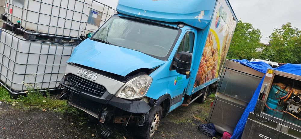 Iveco 35C15  IVECO DAAILY 4,1m Rama z dokumentami
