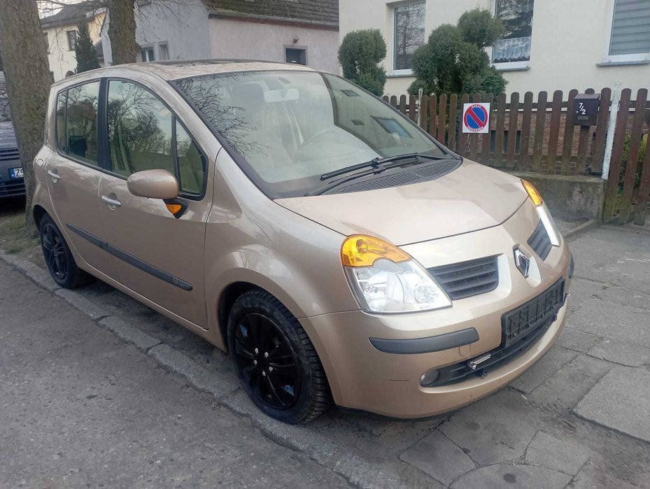 Renault Modus (Benzyna) 1,6 2004r