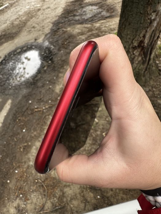 Телефон Apple 8 + на 256