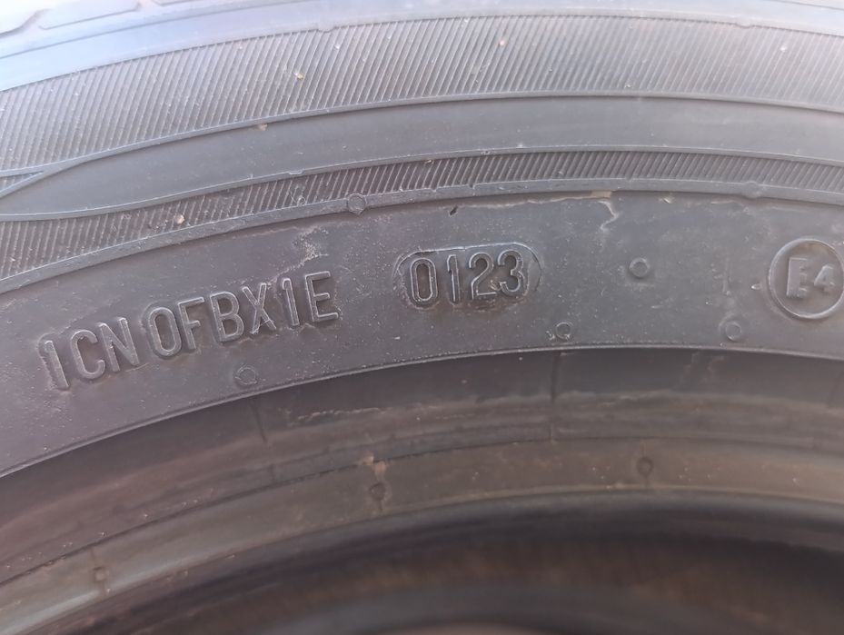 Продам резину 225/55/18